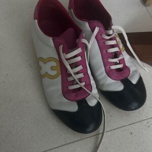 Stylish Women's Pink and White leather Sneakers